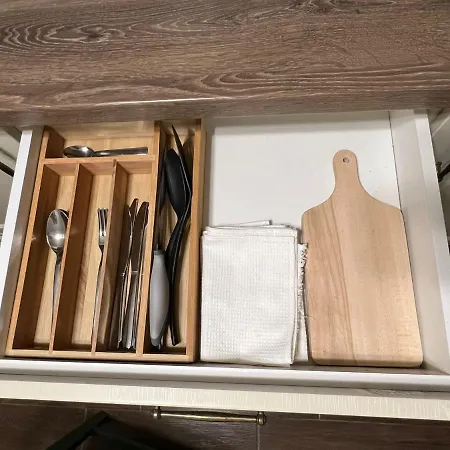Апартаменти Super Charm Business & Laze *