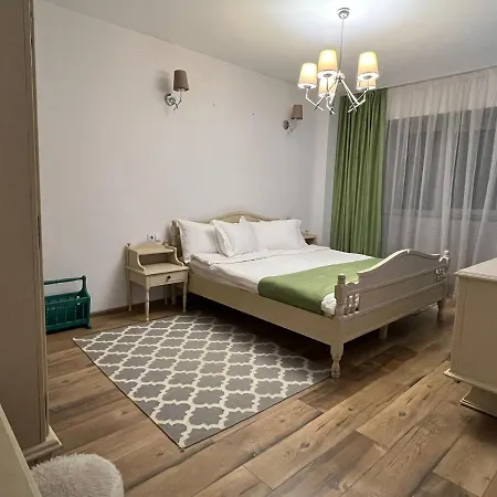 Super Charm Business & Laze Апартаменти